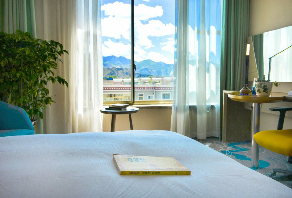 Holiday Inn Express Lhasa Potala Palace, An Ihg Hotel Esterno foto